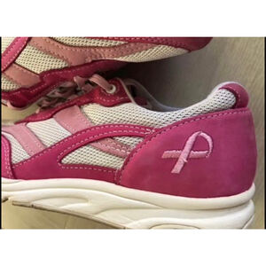 SAS Custom Breast Cancer Tennis Sneakers Size 9N Suede Leather USA